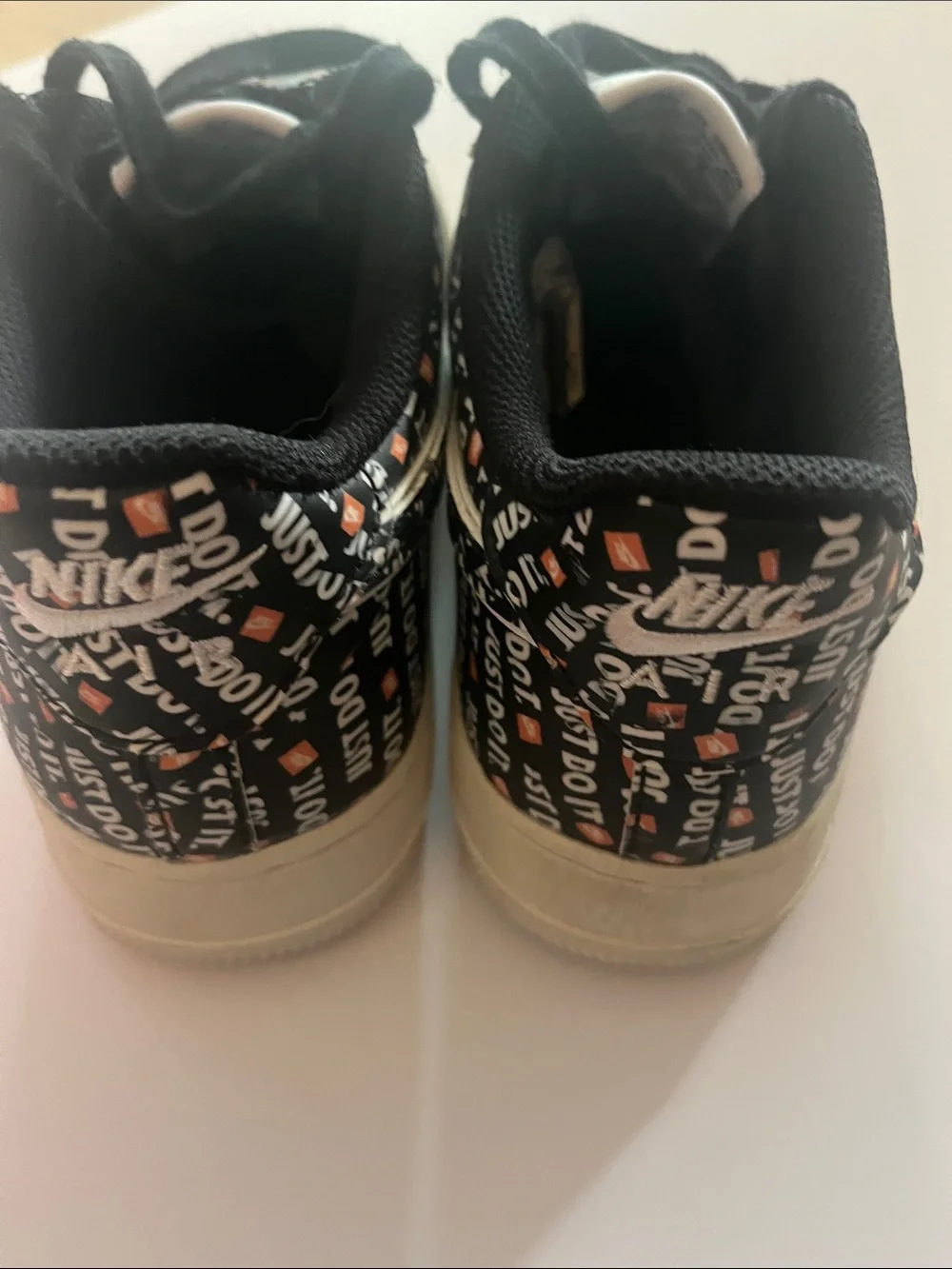 Nike Air Force 1 Low '07 LV8 